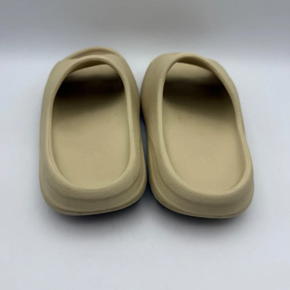 Adidas Yeezy Slide Mens 6 Womens 7 Resin GZ5551 Tan Minimalist Foam Sandal